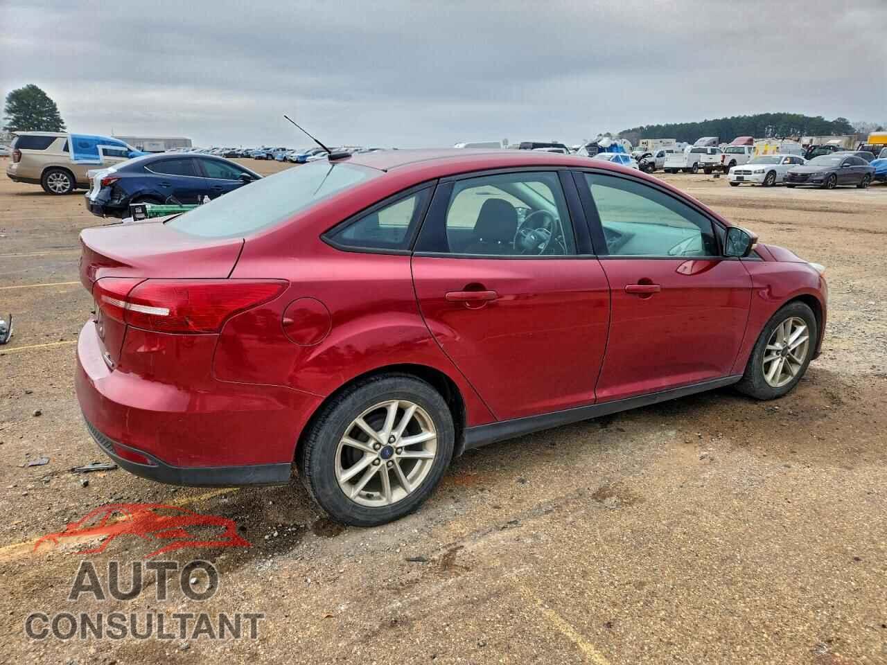 FORD FOCUS 2015 - 1FADP3F2XFL368352