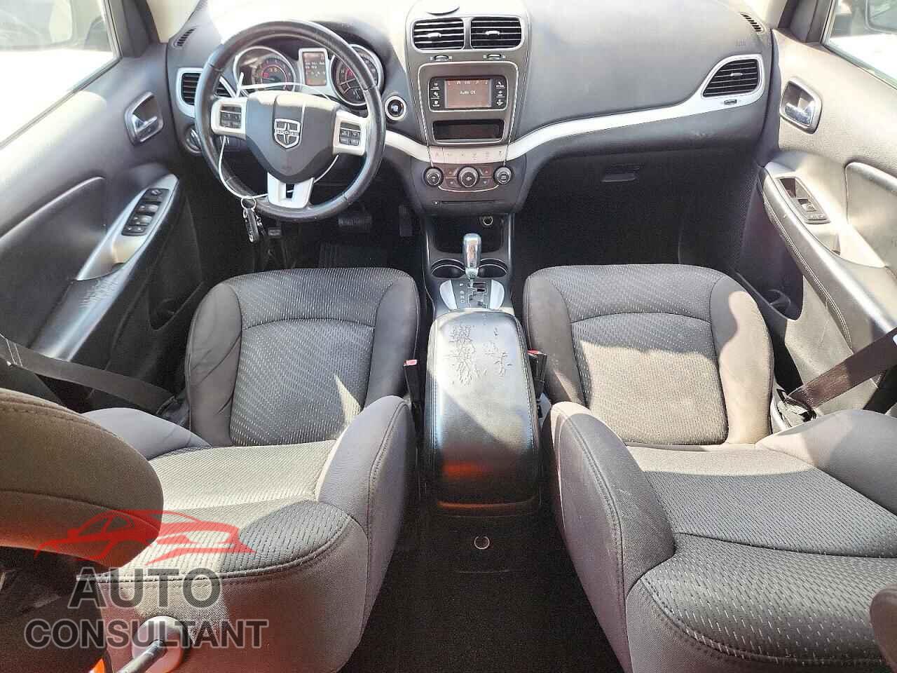 DODGE JOURNEY 2013 - 3C4PDCAB8DT679710