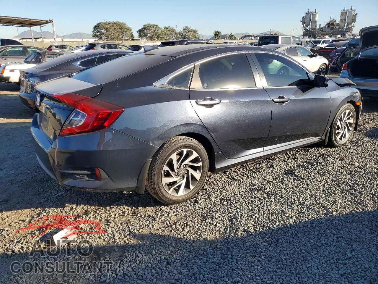 HONDA CIVIC 2017 - 19XFC2F75HE030910