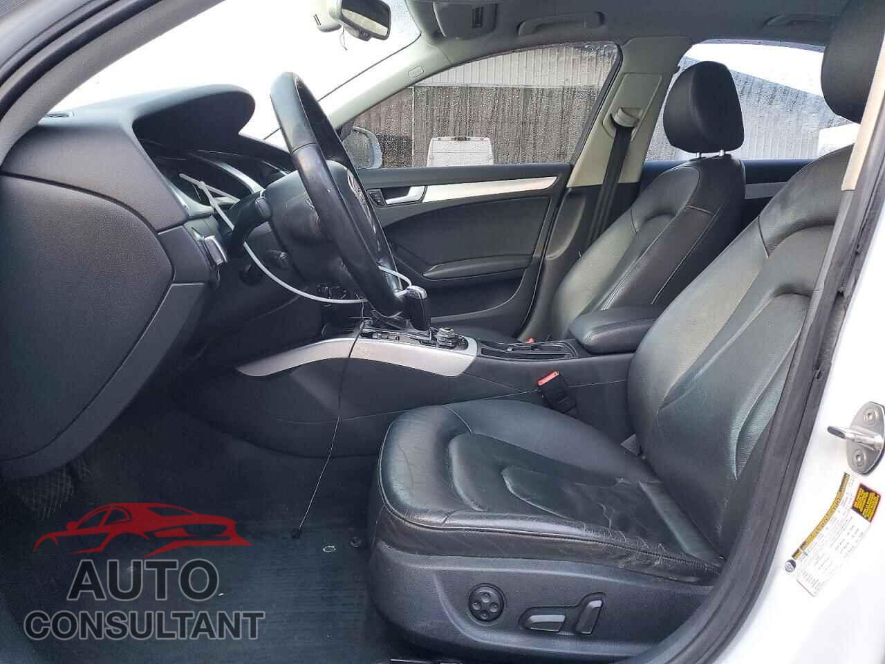 AUDI A4 2012 - WAUFFAFL0CN020320