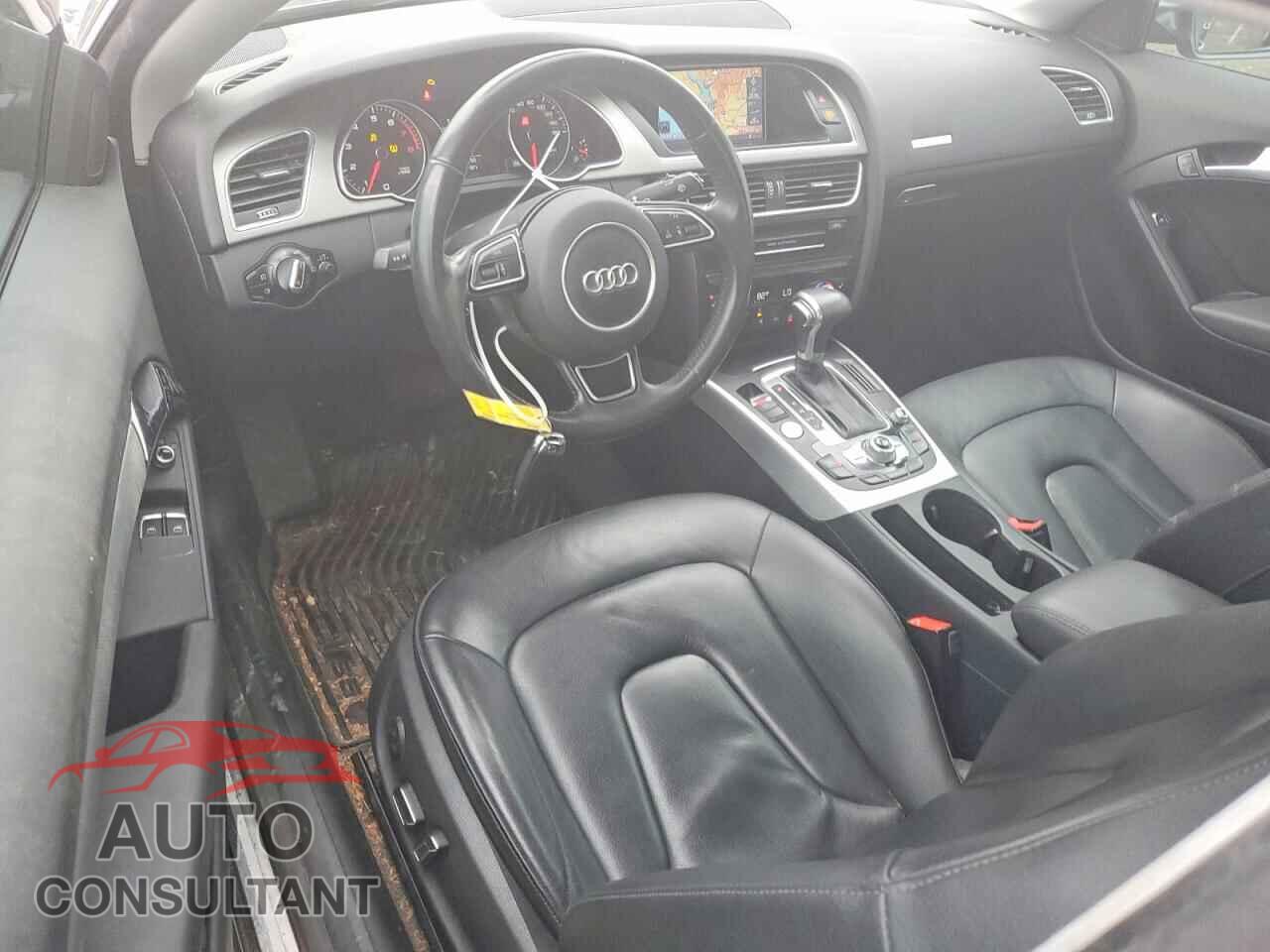 AUDI A5 2013 - WAULFAFR2DA070135