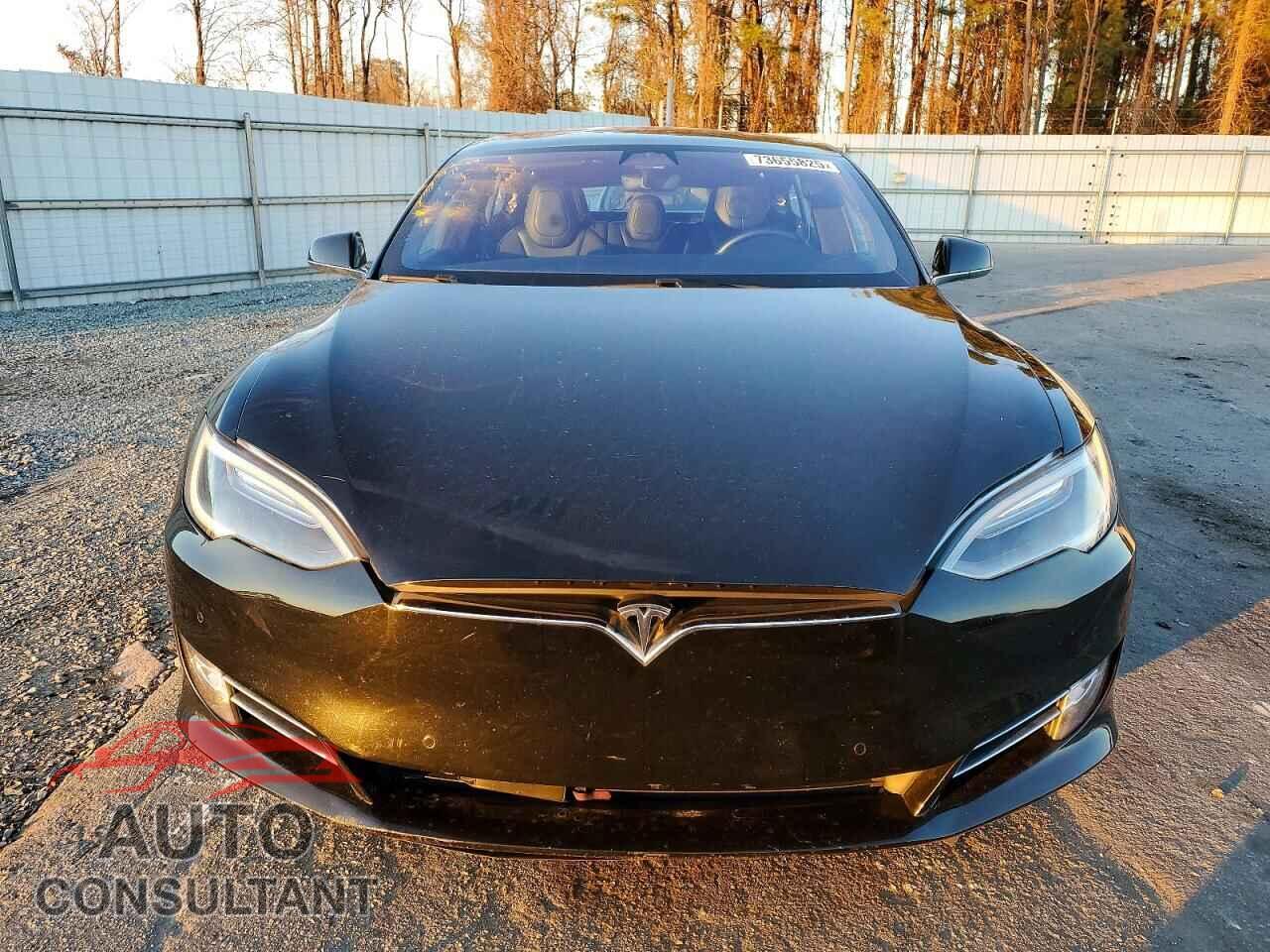 TESLA MODEL S 2017 - 5YJSA1E14HF213978