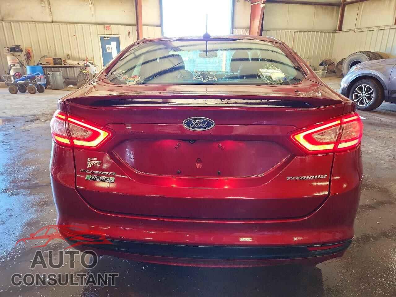 FORD FUSION 2015 - 3FA6P0SU0FR156575