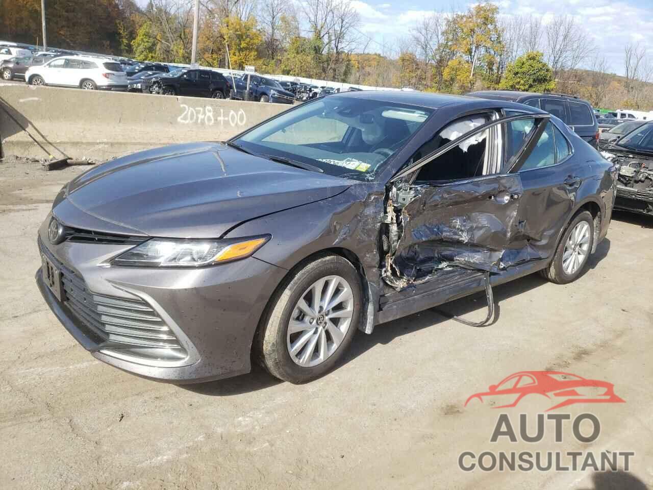 TOYOTA CAMRY 2023 - 4T1C11BK0PU085211