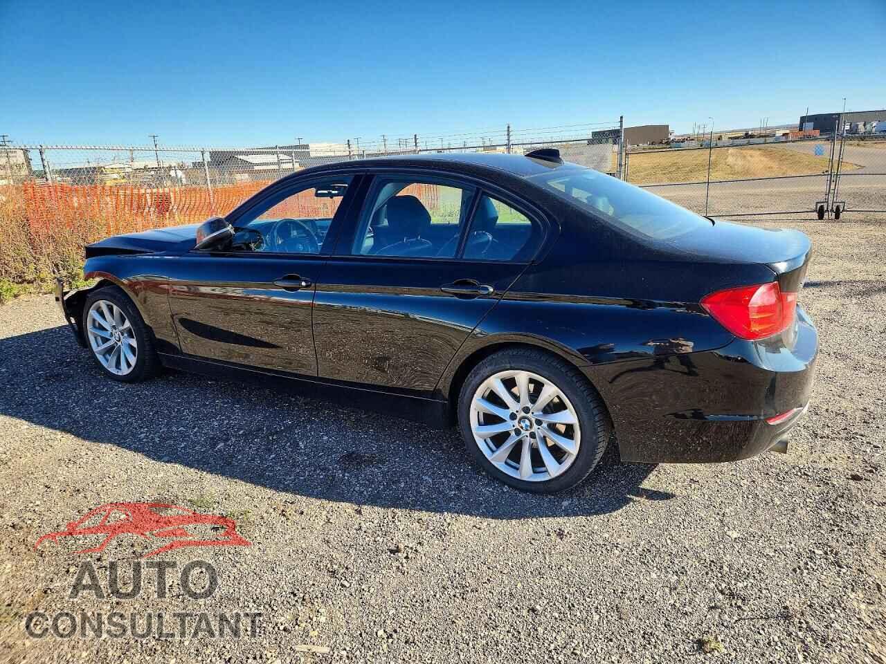 BMW 3 SERIES 2013 - WBA3C3C55DF146584