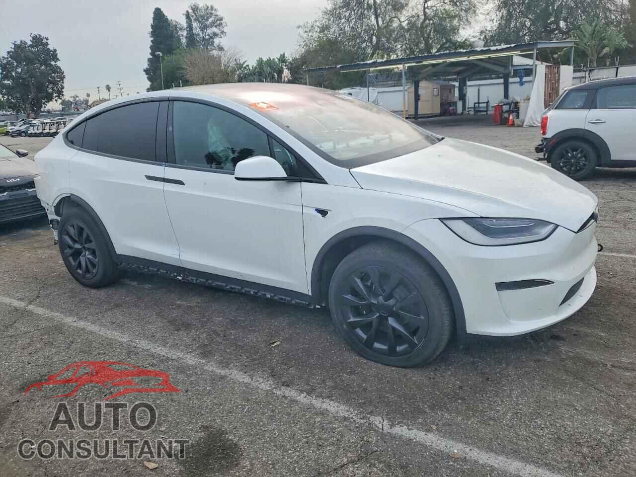 TESLA MODEL X 2023 - 7SAXCDE56PF401715
