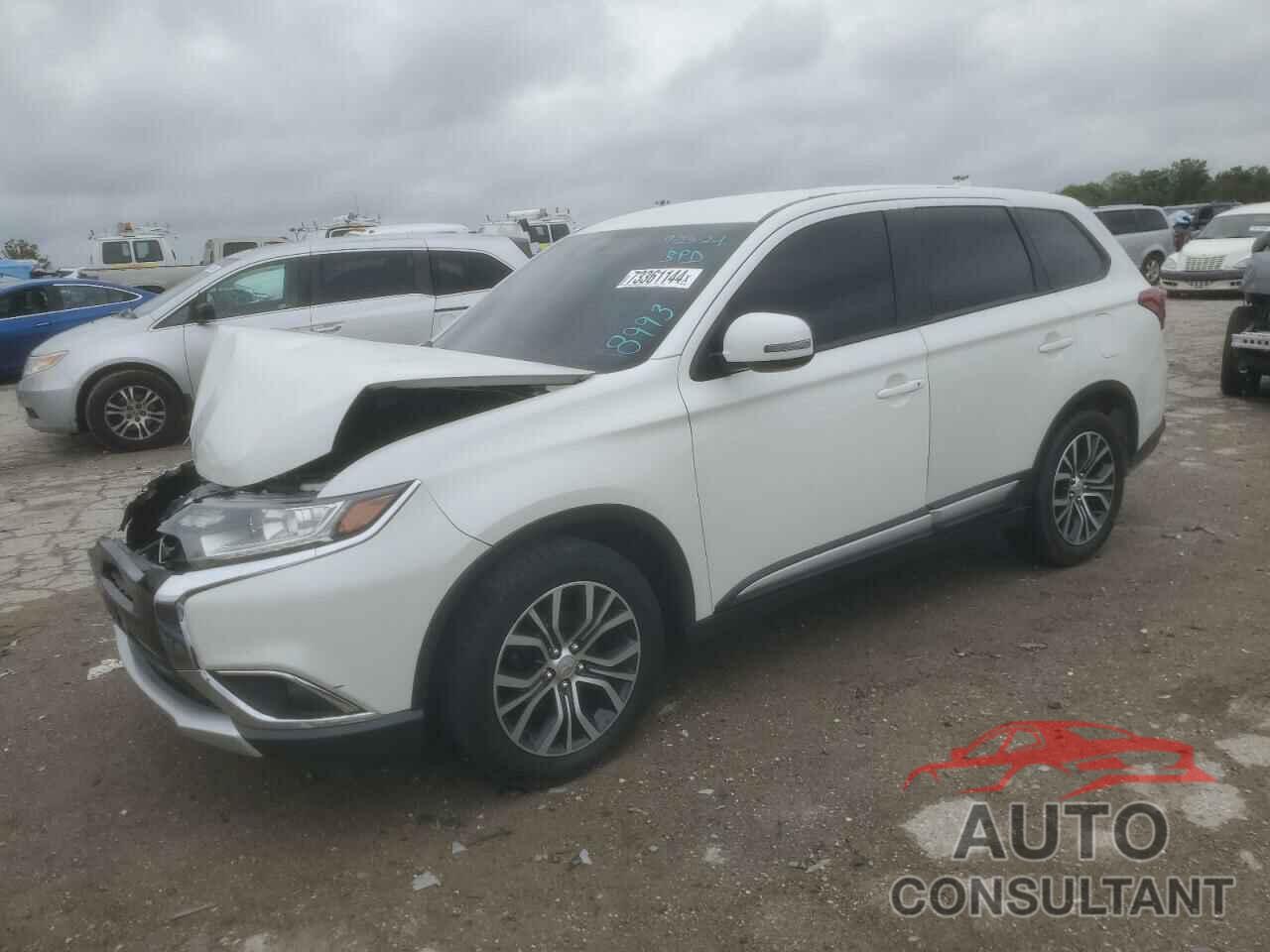 MITSUBISHI OUTLANDER 2018 - JA4AD3A31JZ038993