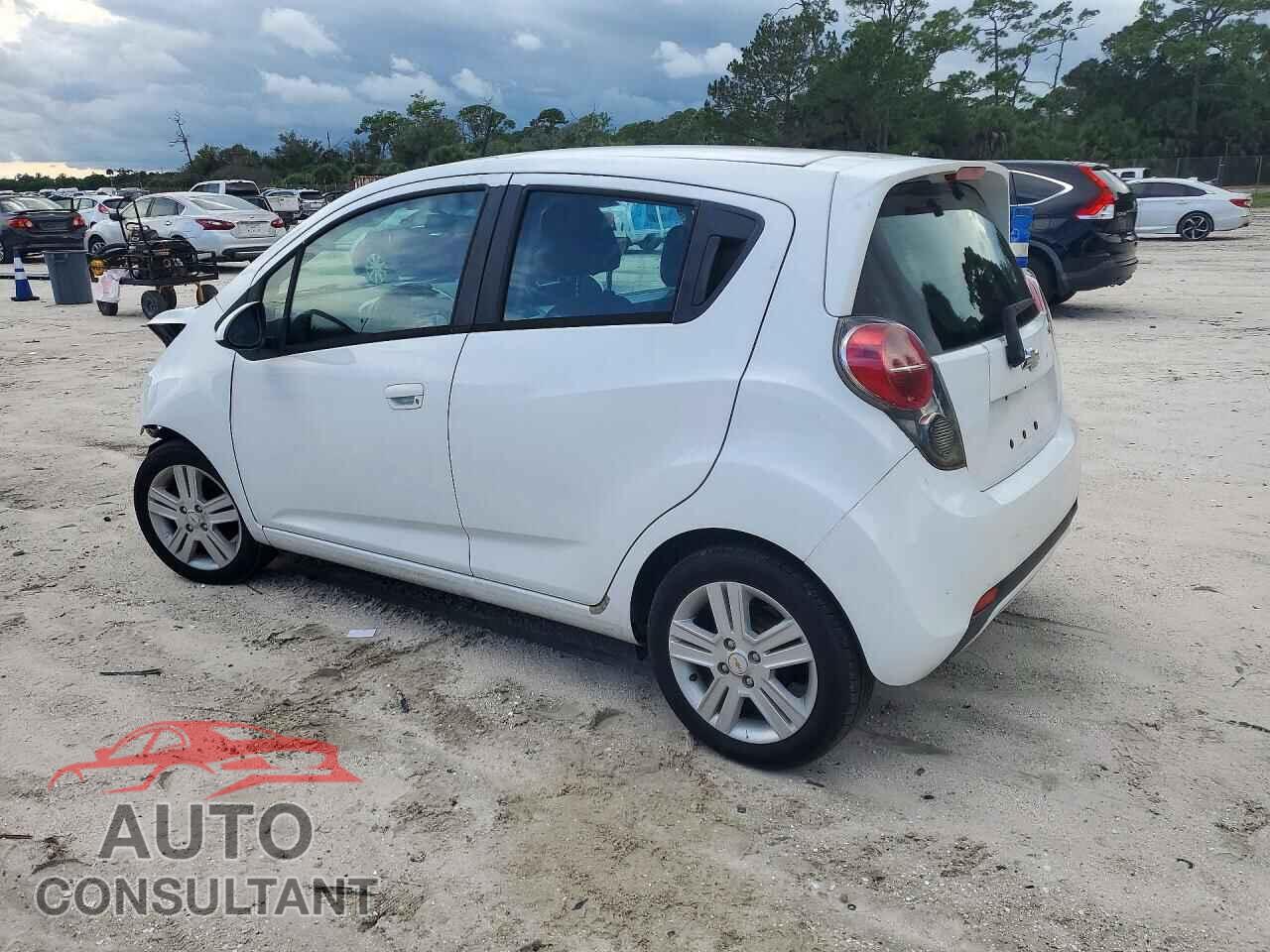 CHEVROLET SPARK 2013 - KL8CD6S98DC586895