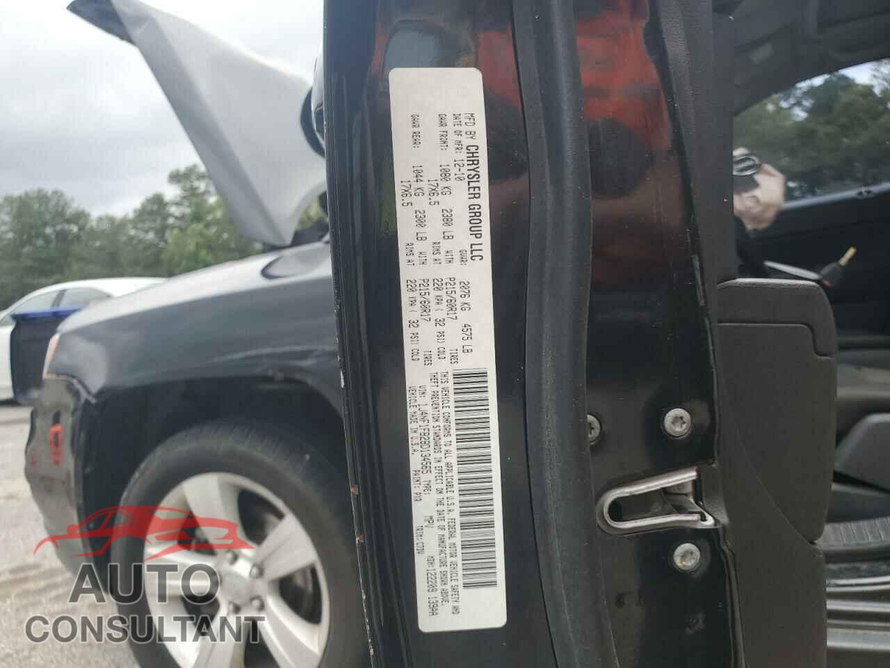 JEEP COMPASS 2011 - 1J4NF1FB2BD134565
