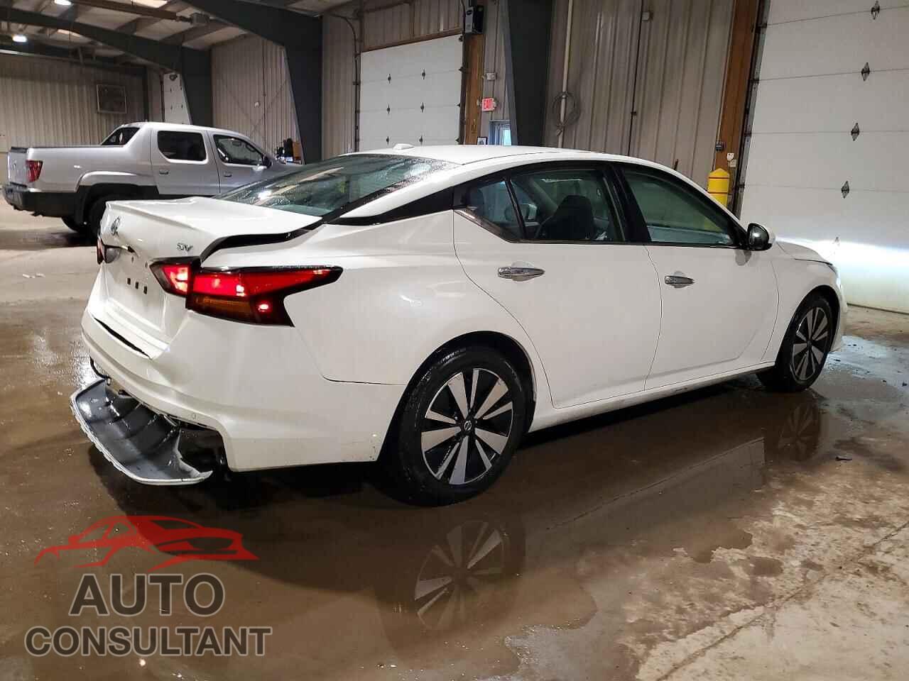 NISSAN ALTIMA 2022 - 1N4BL4DV4NN347344
