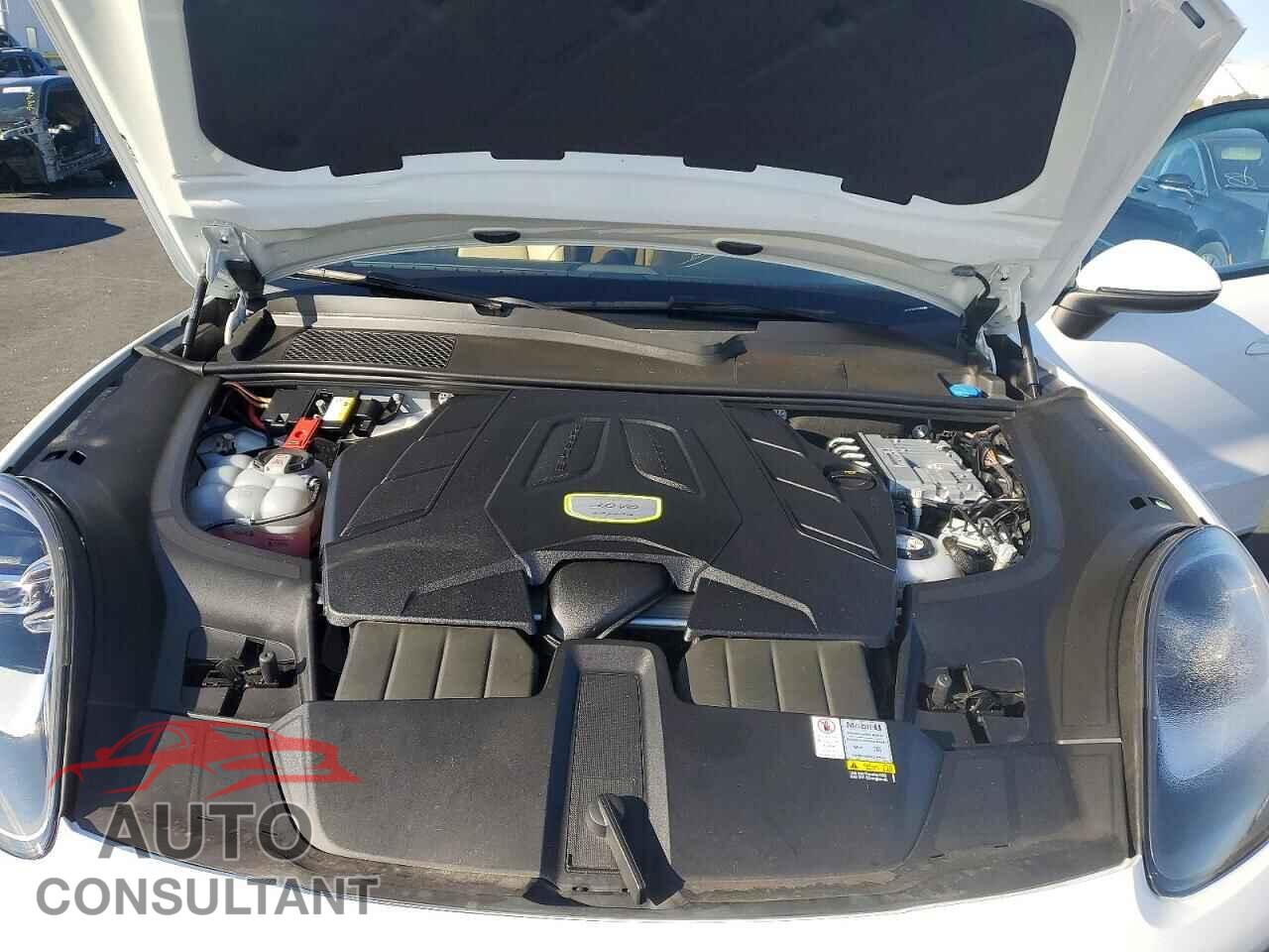 PORSCHE CAYENNE 2022 - WP1BE2AY2NDA51394