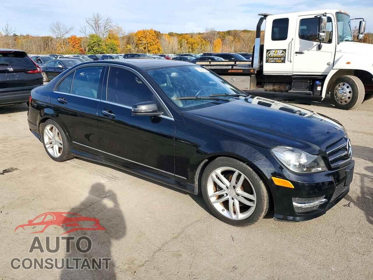 MERCEDES-BENZ C-CLASS 2014 - WDDGF4HB0ER315531