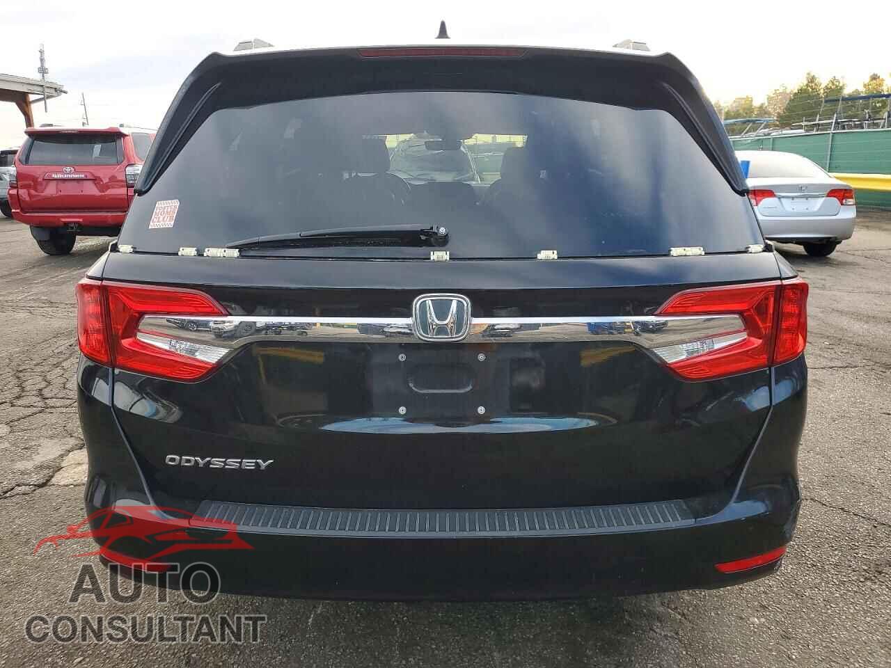 HONDA ODYSSEY 2018 - 5FNRL6H76JB069782