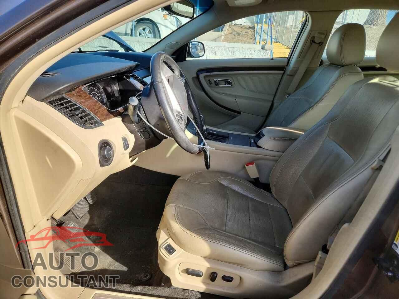 FORD TAURUS 2015 - 1FAHP2F87FG110539