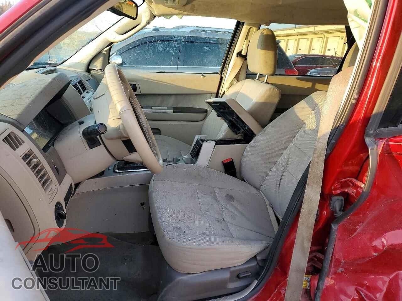 FORD ESCAPE 2011 - 1FMCU0D74BKC03775