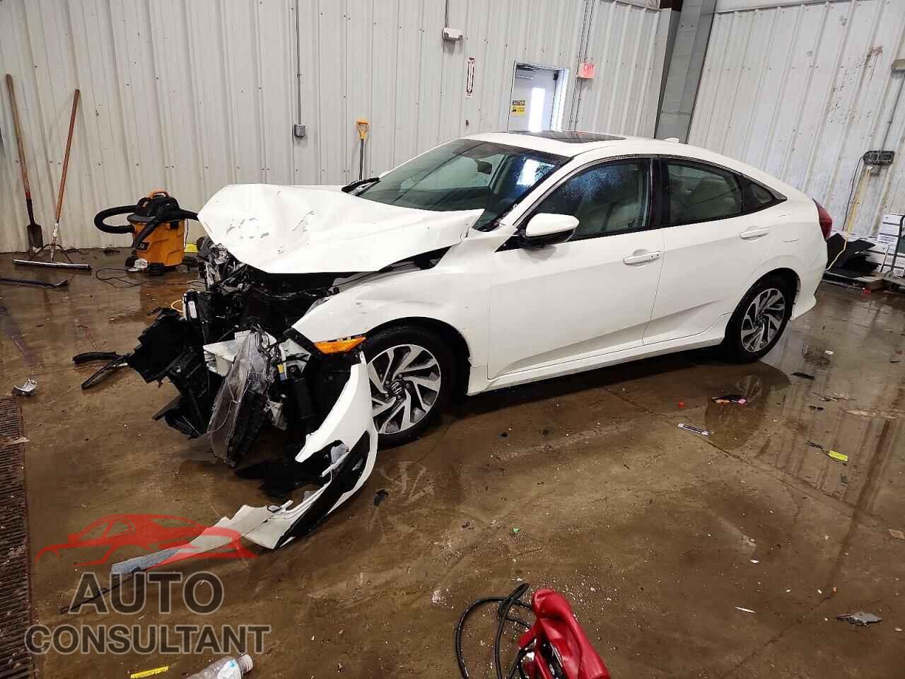 HONDA CIVIC 2017 - 19XFC2F83HE038643