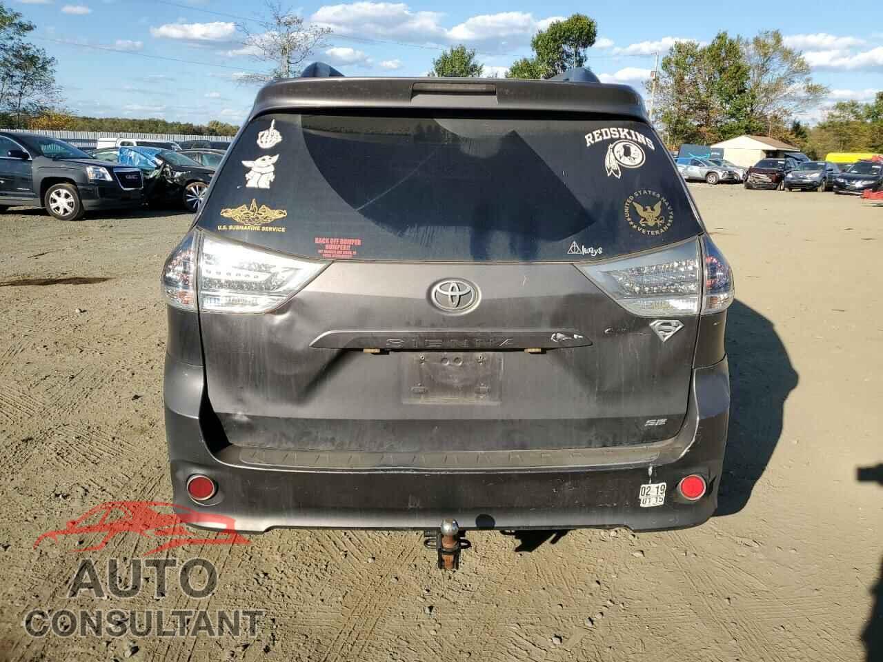 TOYOTA SIENNA 2013 - 5TDXK3DC8DS310754