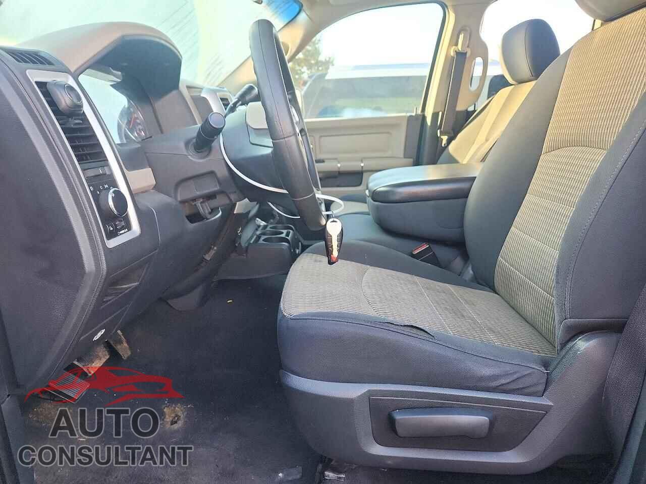 DODGE RAM 1500 2010 - 1D7RB1GP3AS104892