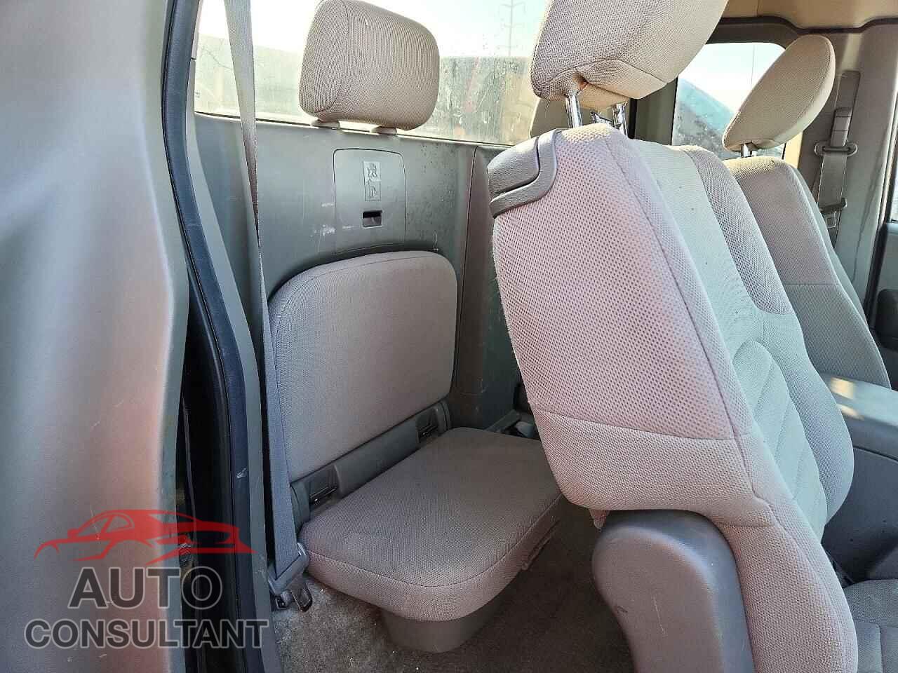 NISSAN FRONTIER 2012 - 1N6BD0CTXCC402000