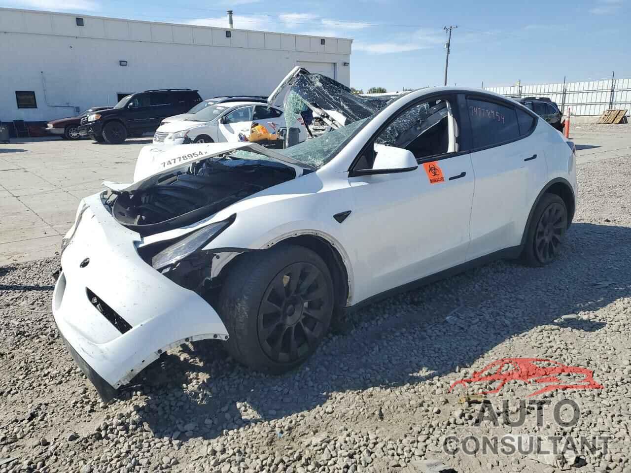 TESLA MODEL Y 2023 - 7SAYGDEE7PA071993