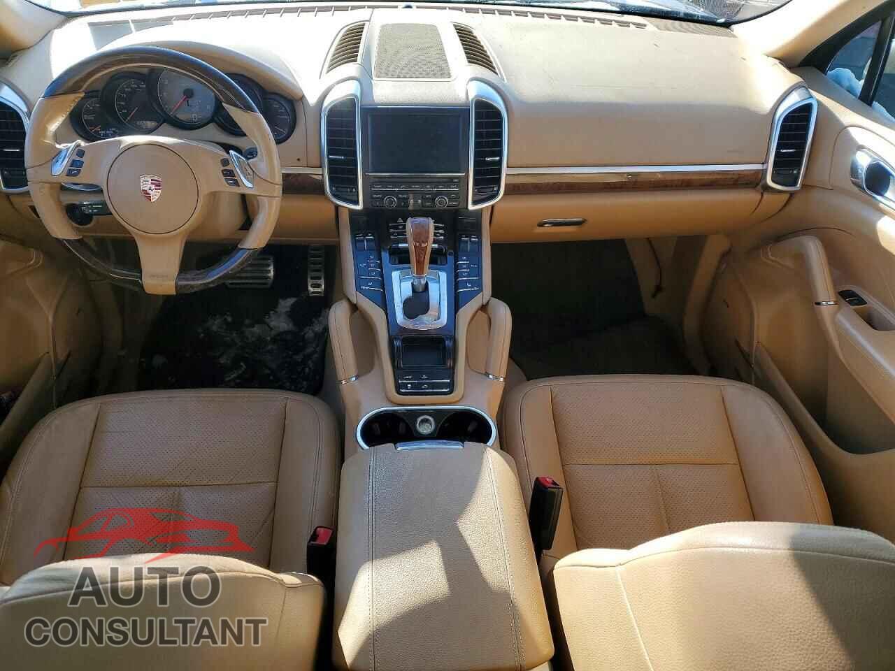 PORSCHE CAYENNE 2012 - WP1AE2A22CLA91145