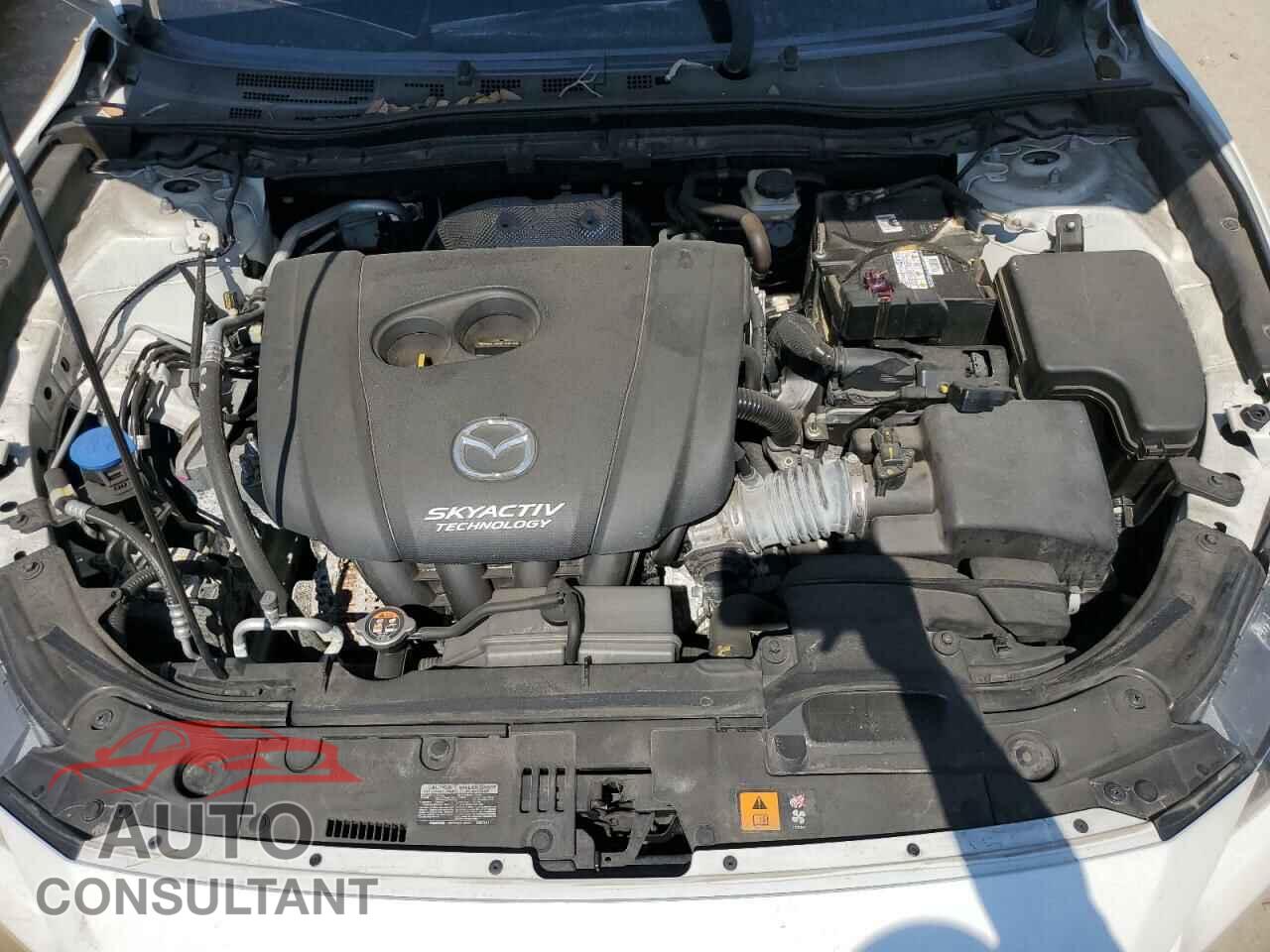 MAZDA 3 2017 - 3MZBN1L79HM106199