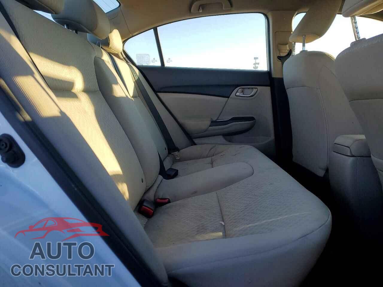 HONDA CIVIC 2015 - 19XFB2F5XFE231085