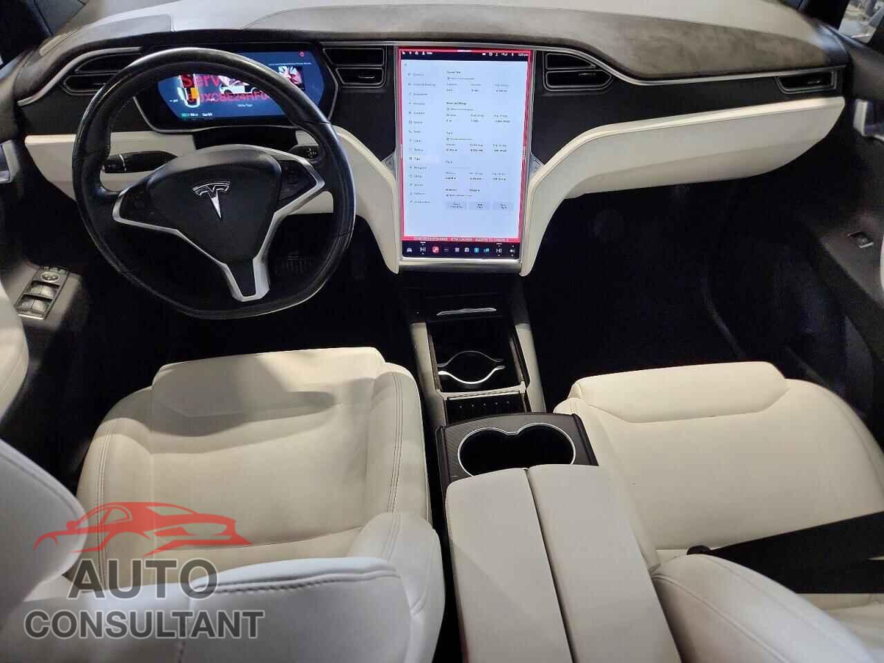 TESLA MODEL X 2017 - 5YJXCBE24HF043698