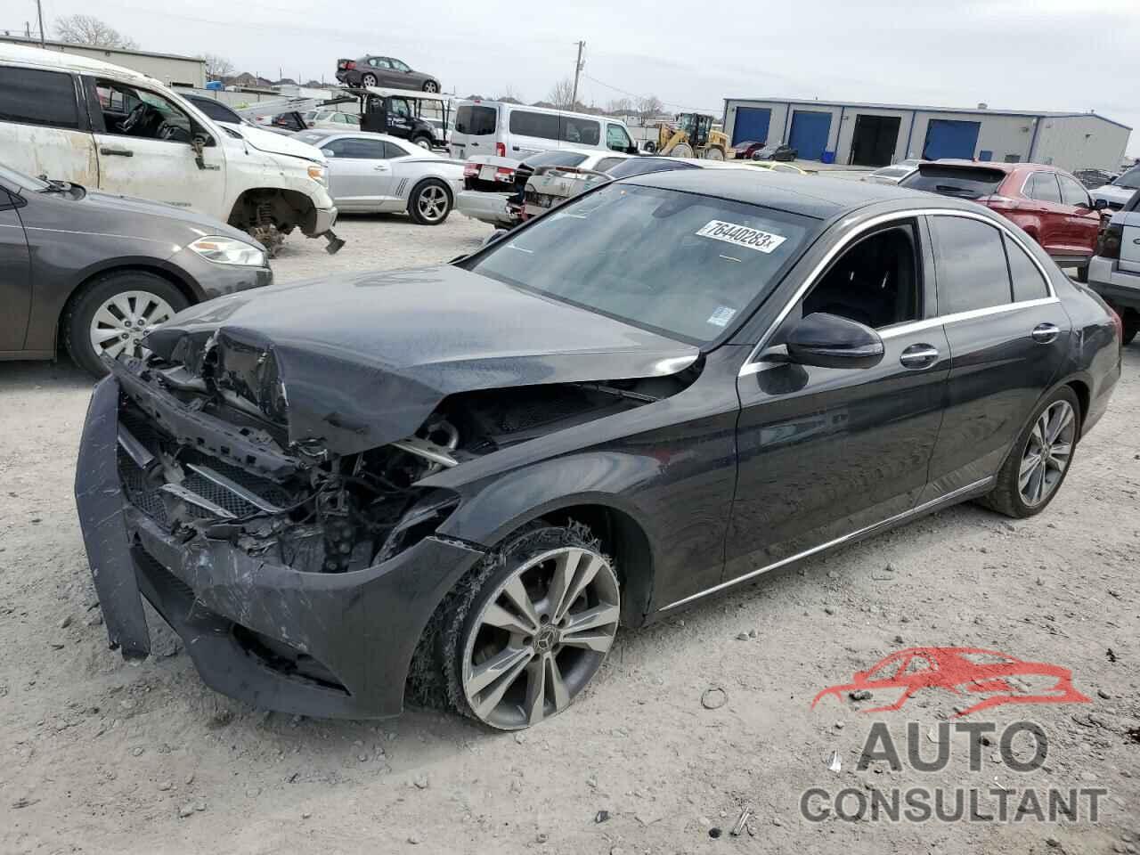 MERCEDES-BENZ C-CLASS 2018 - 55SWF4JB7JU238171