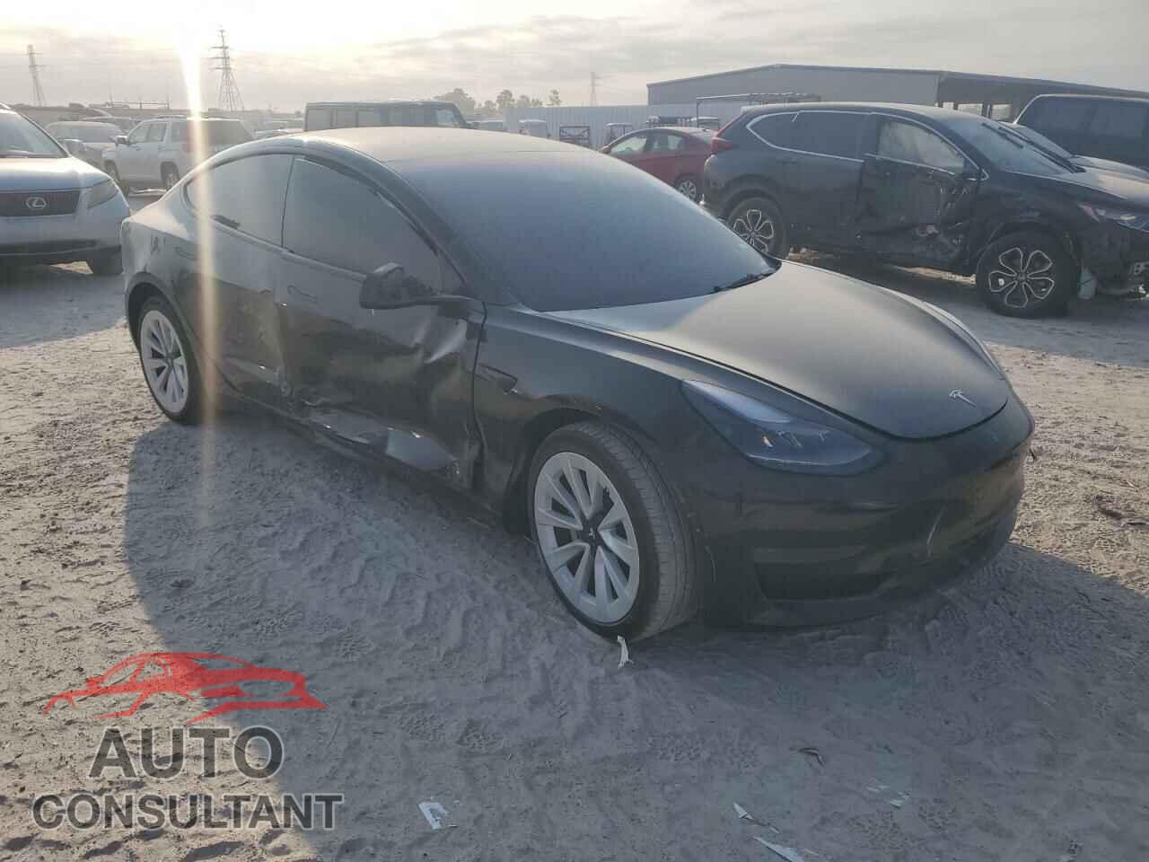 TESLA MODEL 3 2022 - 5YJ3E1EA5NF352456