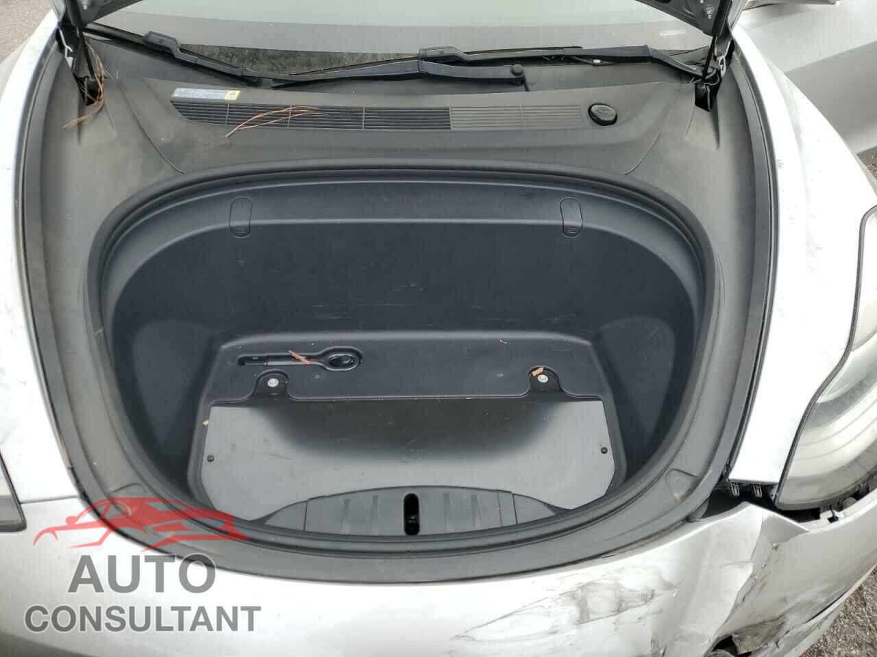 TESLA MODEL 3 2018 - 5YJ3E1EA4JF049792