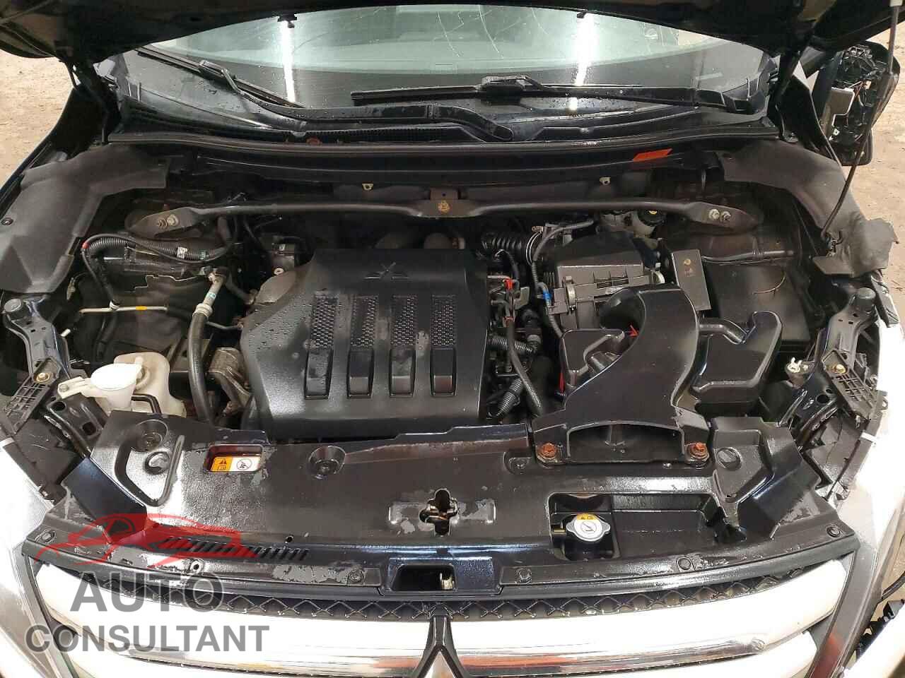 MITSUBISHI ECLIPSE 2019 - JA4AT4AA7KZ606396