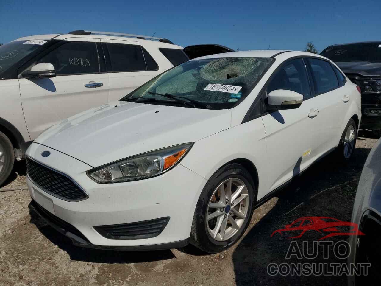 FORD FOCUS 2017 - 1FADP3F21HL232226