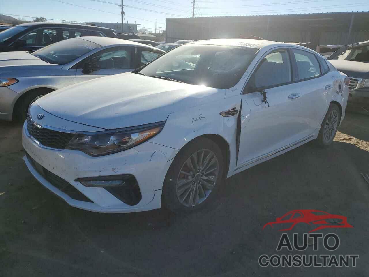 KIA OPTIMA 2019 - 5XXGV4L21KG351795