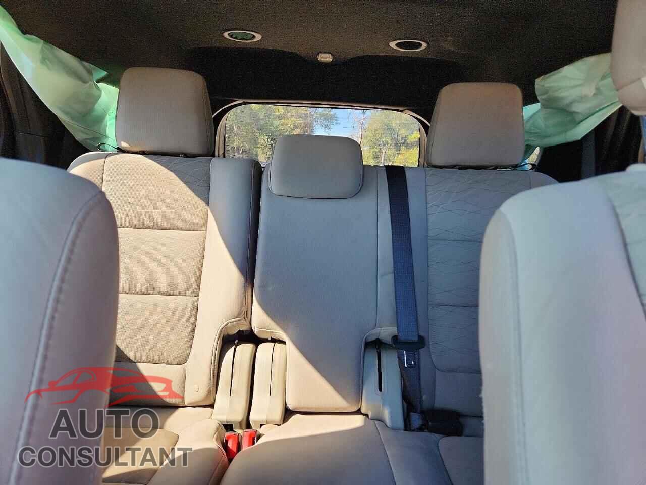FORD EXPLORER 2013 - 1FM5K7B85DGA16070