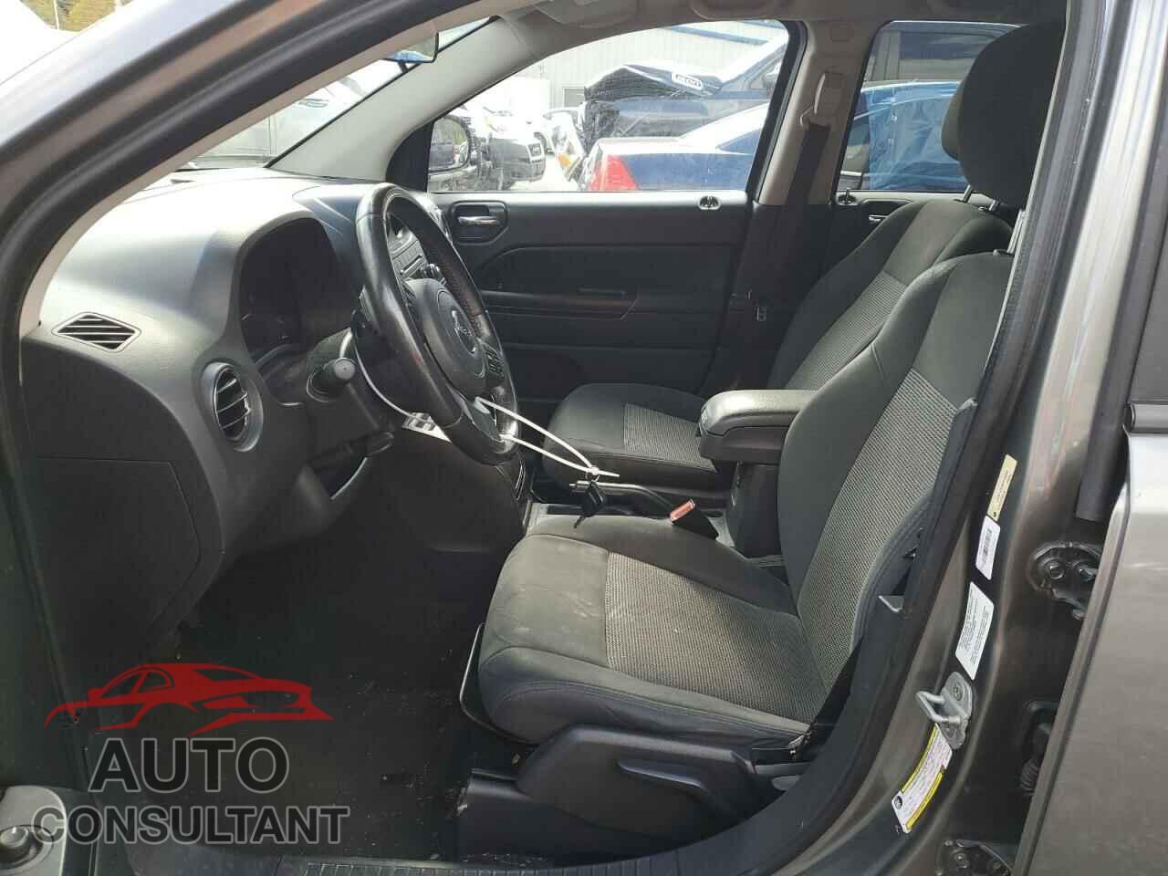 JEEP COMPASS 2011 - 1J4NT1FB3BD246526