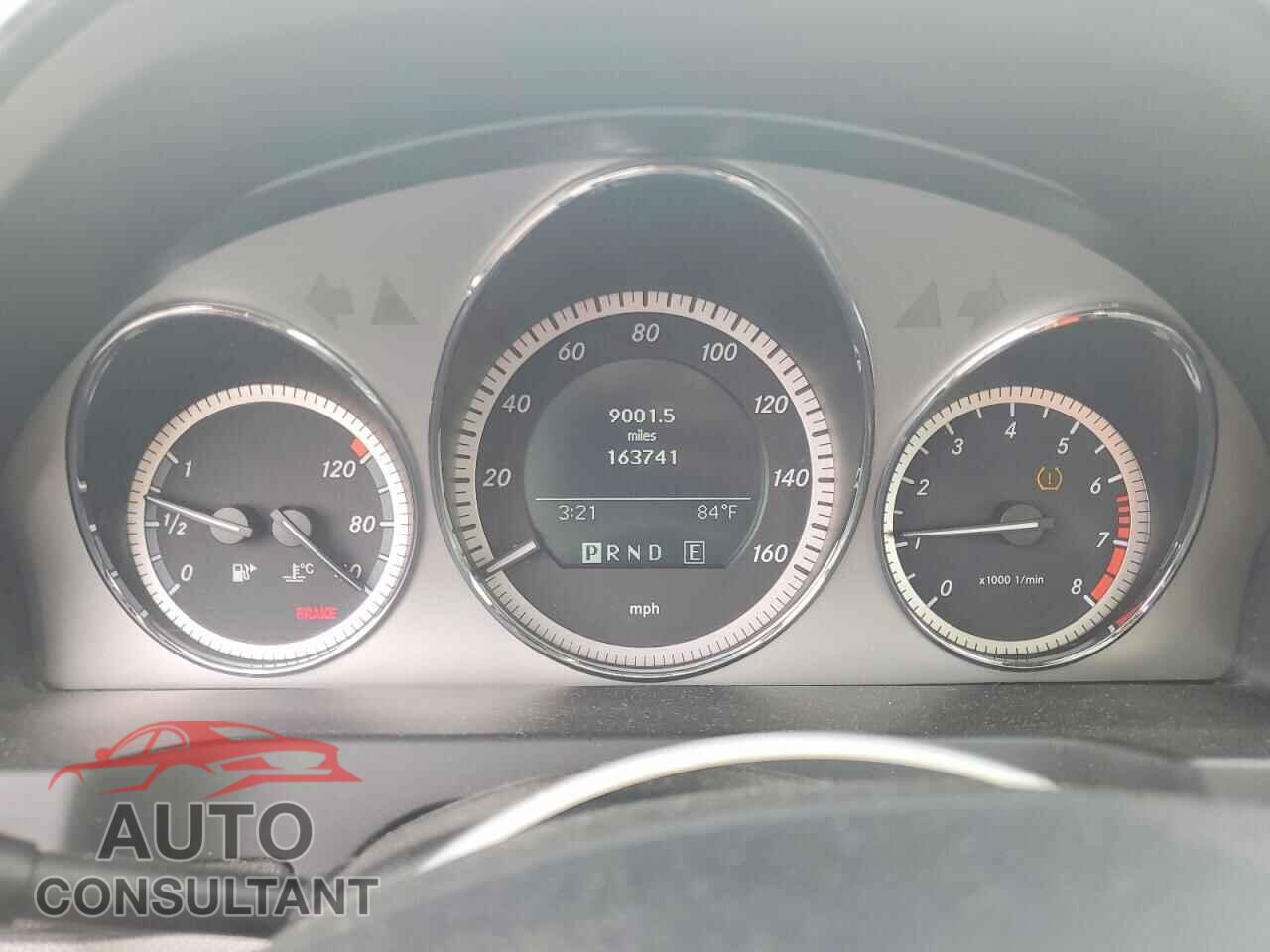MERCEDES-BENZ C-CLASS 2011 - WDDGF8BB1BR159107