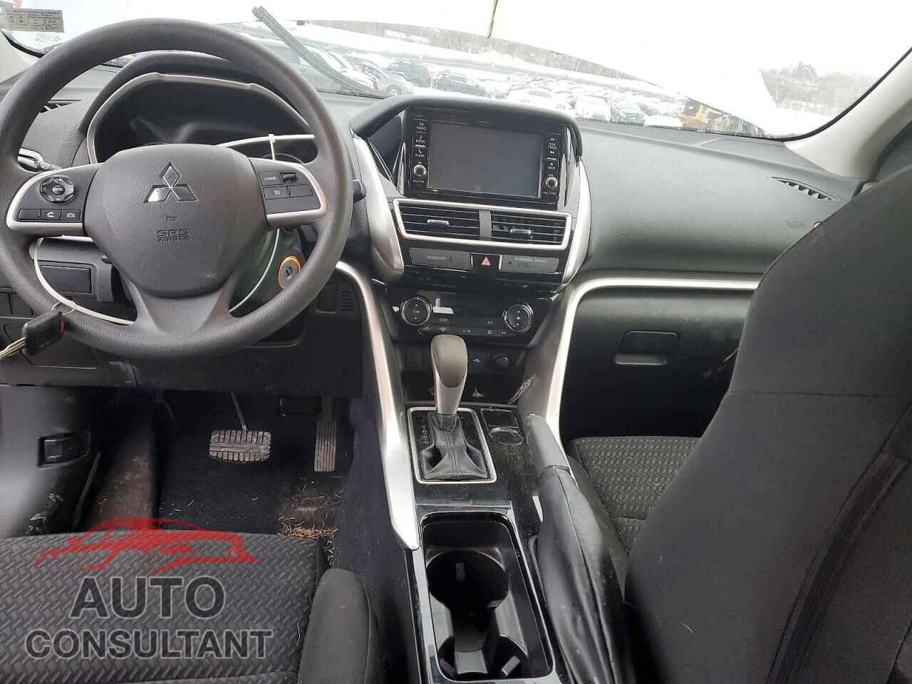 MITSUBISHI ECLIPSE 2018 - JA4AS3AA4JZ039463