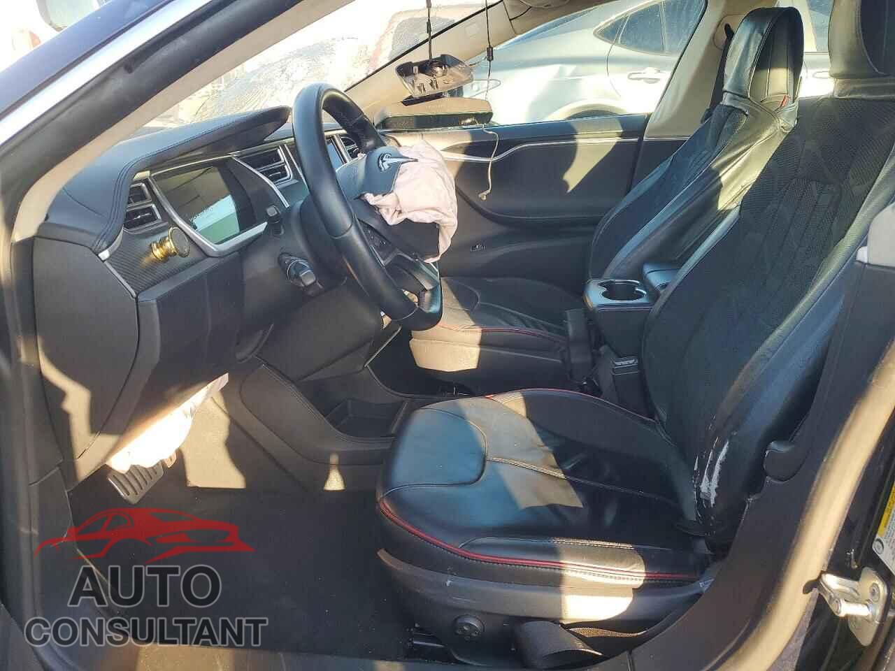 TESLA MODEL S 2013 - 5YJSA1CP4DFP17223