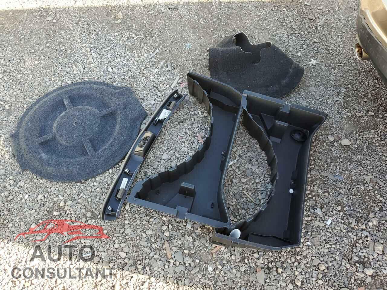 FORD EDGE 2013 - 2FMDK4KC8DBE31700