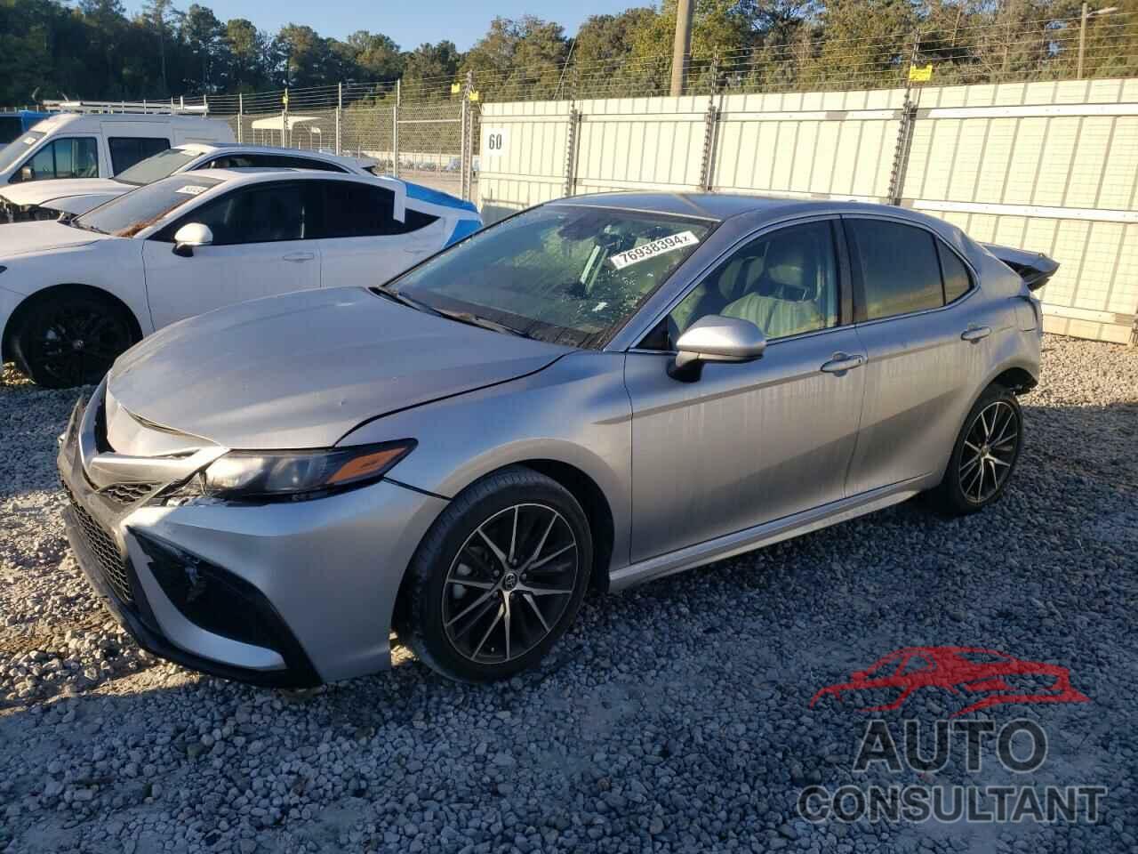 TOYOTA CAMRY 2021 - 4T1G11AK6MU556597