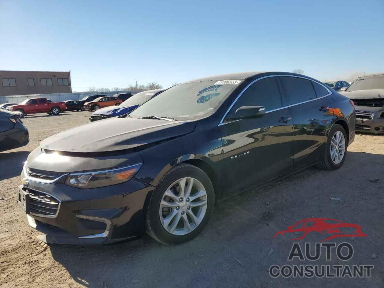 CHEVROLET MALIBU 2017 - 1G1ZE5ST8HF274030