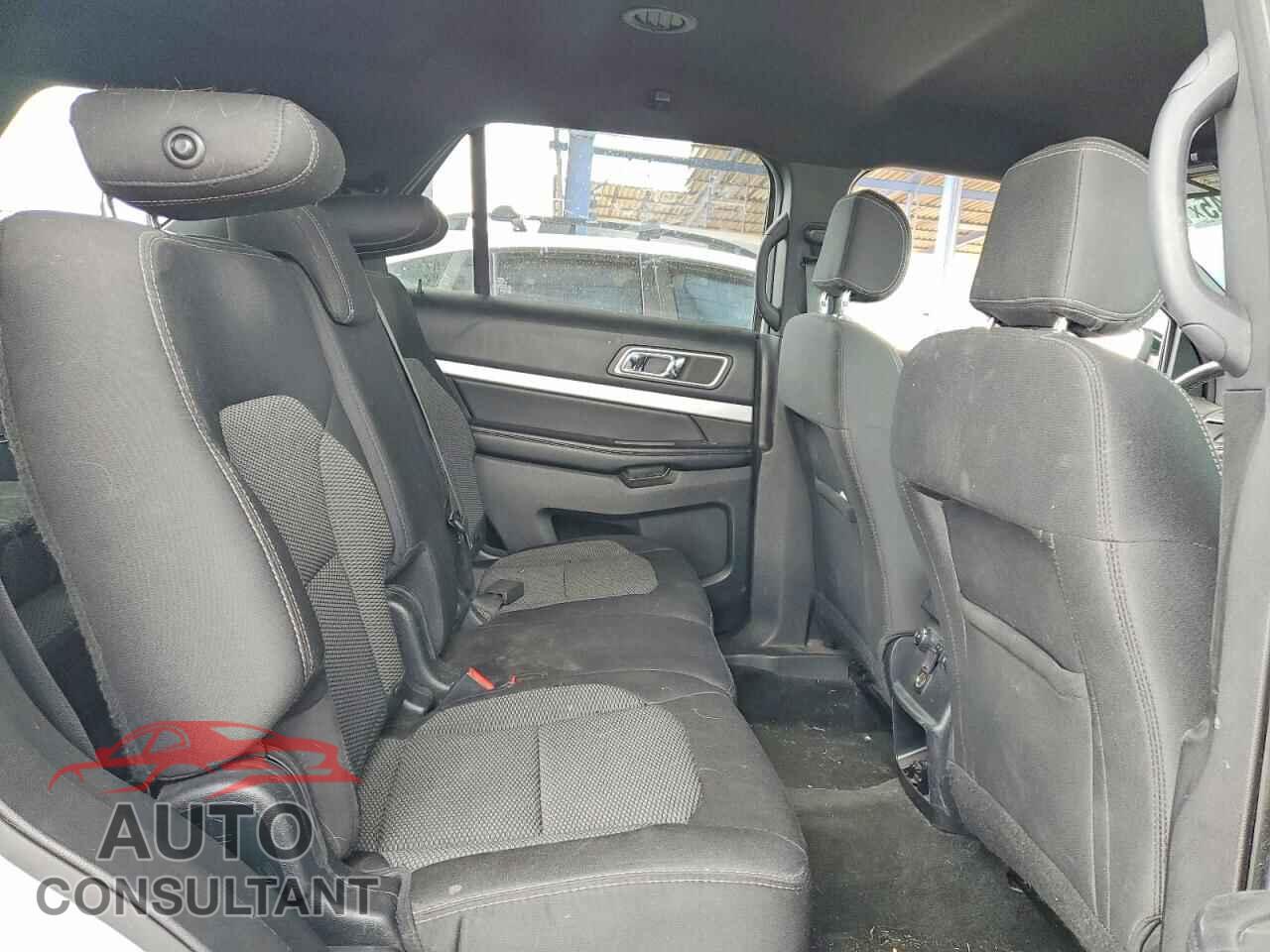 FORD EXPLORER 2017 - 1FM5K8D8XHGC77672
