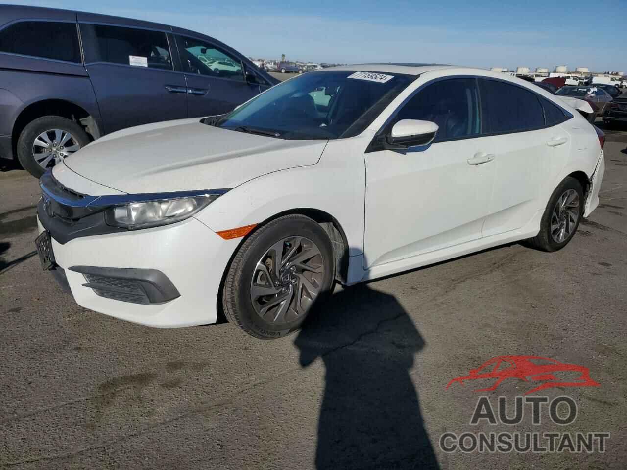 HONDA CIVIC 2018 - 2HGFC2F79JH525915