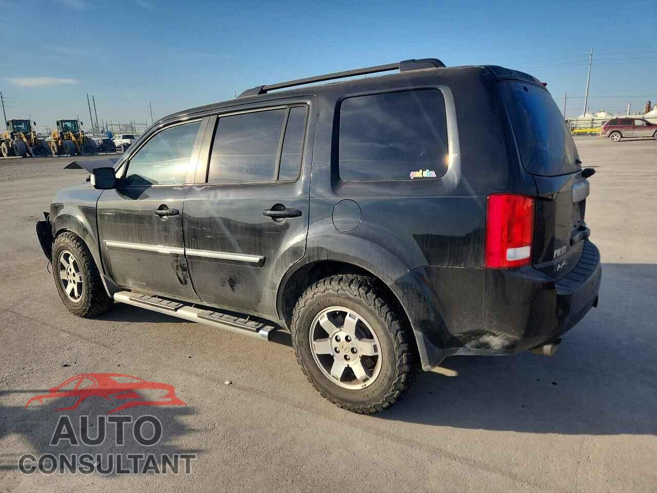 HONDA PILOT 2011 - 5FNYF4H94BB034121
