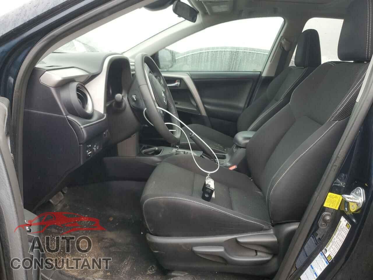 TOYOTA RAV4 2017 - 2T3RFREV2HW679405