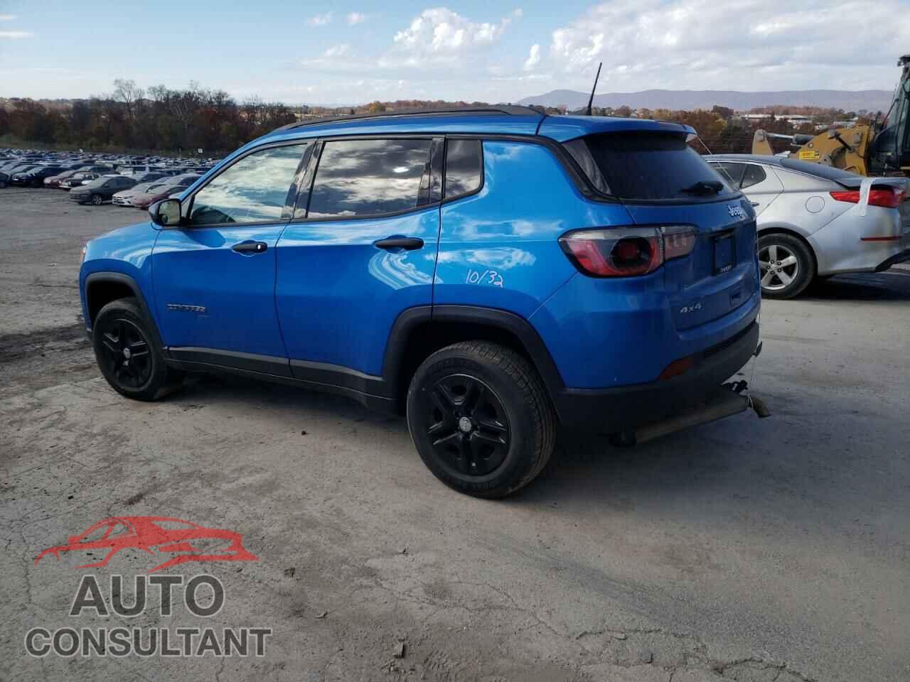 JEEP COMPASS 2018 - 3C4NJDAB7JT201215
