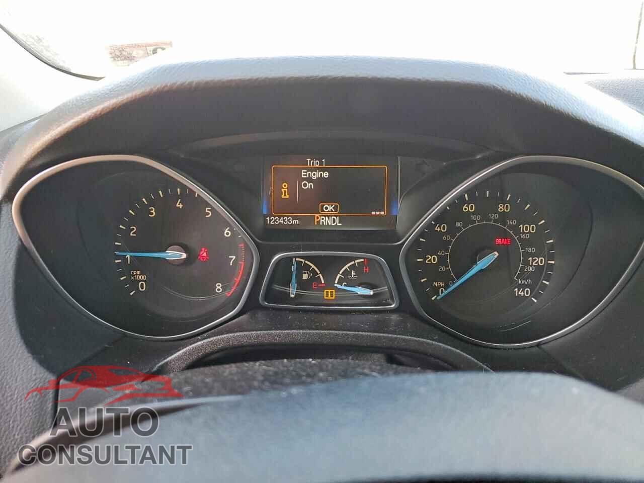 FORD FOCUS 2016 - 1FADP3E29GL335703