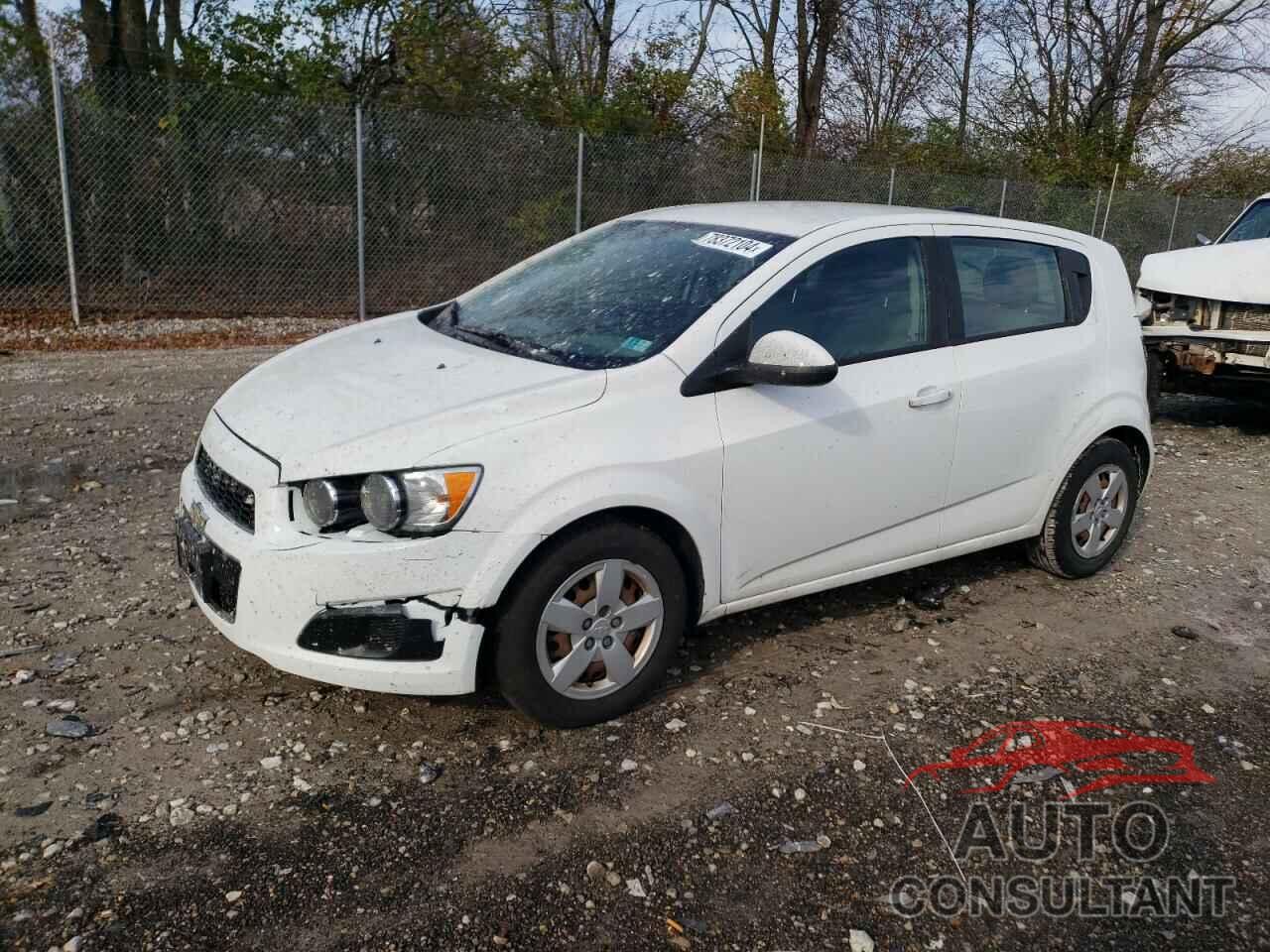 CHEVROLET SONIC 2016 - 1G1JA6SH0G4182768