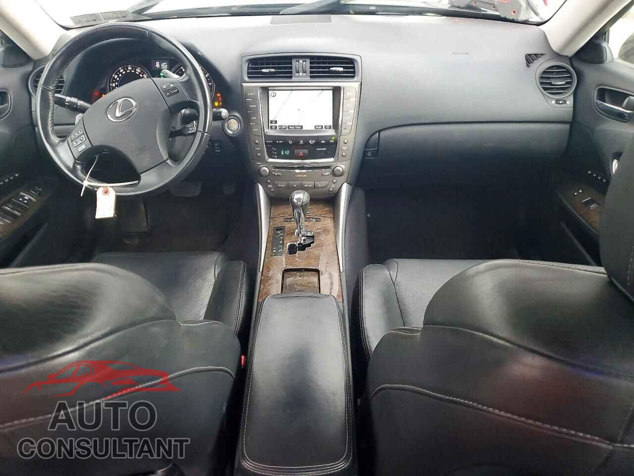 LEXUS IS 2009 - JTHCK262X95033162